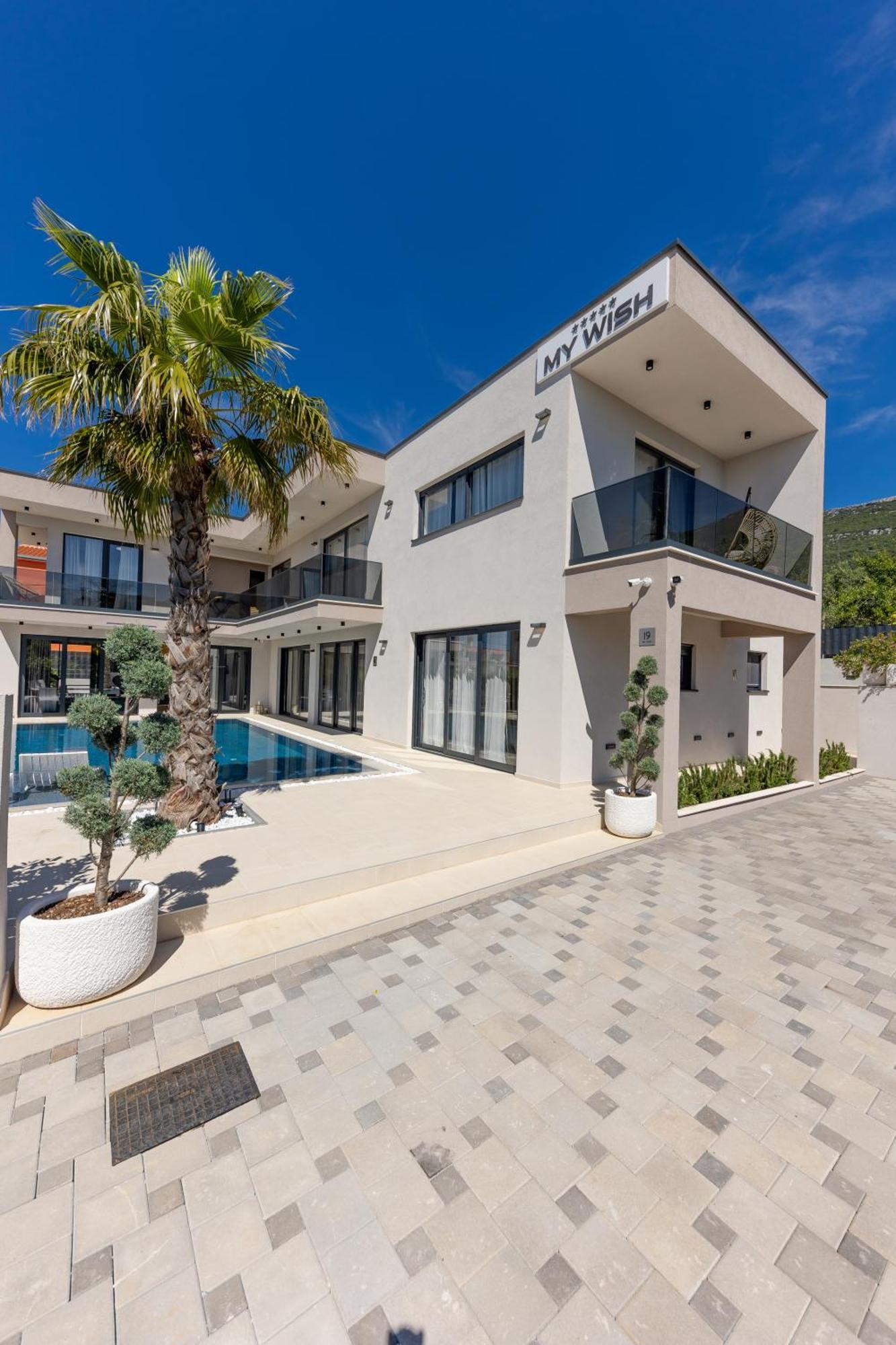 Luxury Villa My Wish With Pool Kaštel Stari Kültér fotó
