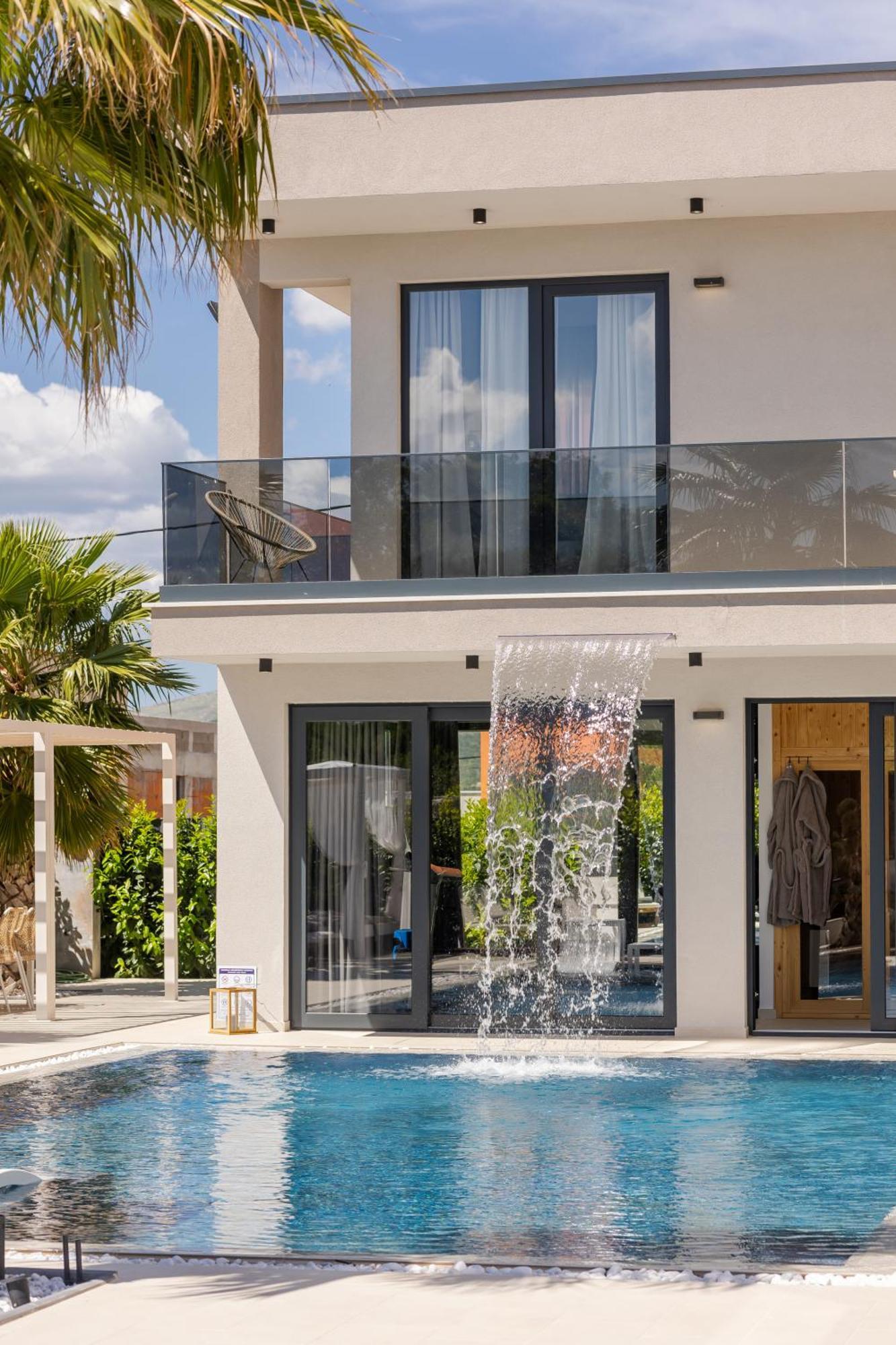 Luxury Villa My Wish With Pool Kaštel Stari Kültér fotó