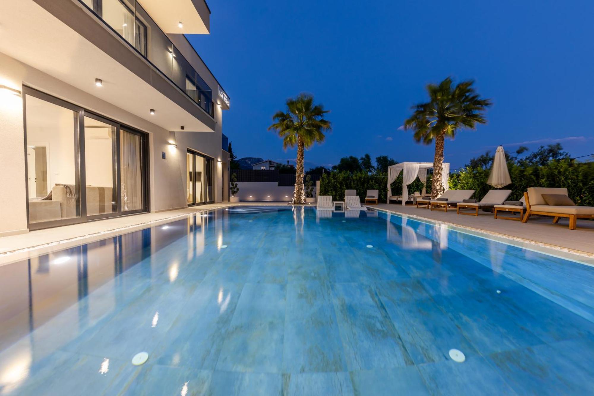 Luxury Villa My Wish With Pool Kaštel Stari Kültér fotó